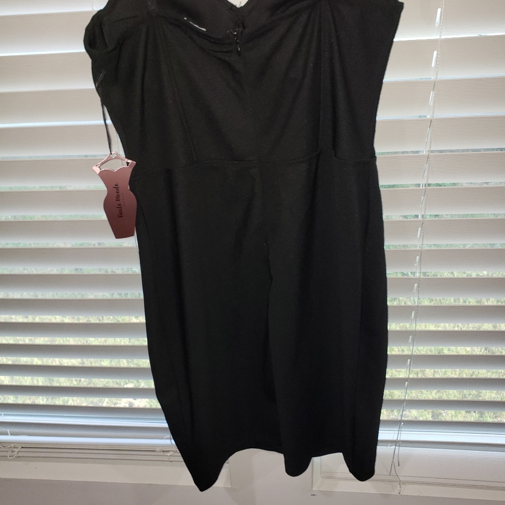 Large - Picture 4 of 5